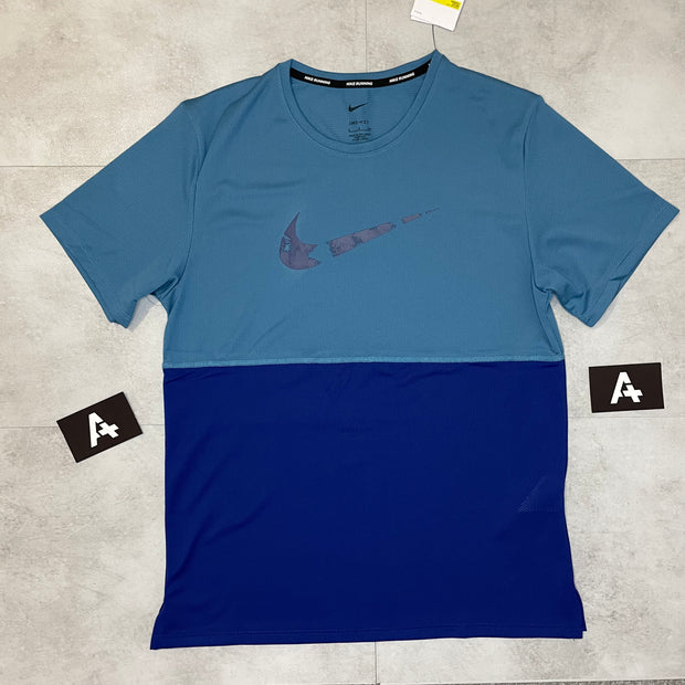 Running t shirt online blue