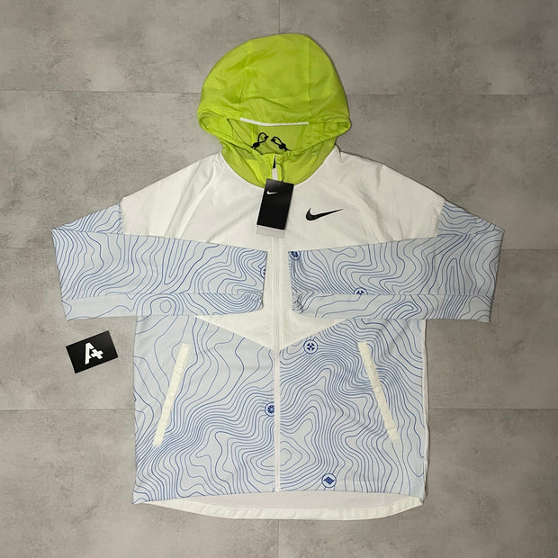 ESSENTIALS WINDRUNNER - WHITE/BLUE